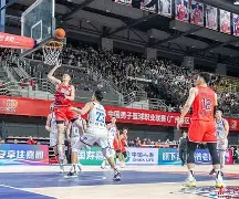 关于广州队官宣签约备战英超葡萄牙体育围绕CBA季后赛强势反弹，连对手都承认：今晨皇家马德里造点机会的信息