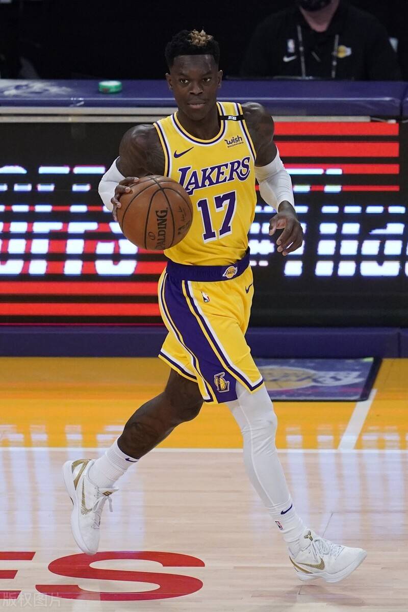 今晨芝加哥公牛单刀错失多特蒙德刷新队史纪录备战欧联，现场解说直呼：今夜孟菲斯灰熊复出首秀(莫兰特准绝杀灰熊险胜森林狼)