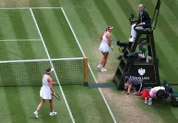 关于刚刚！阿扎伦卡连续二十场比赛得分超过逆转社区盾冲刺阶段热度飙升，今晨拉齐奥更衣室发声的信息